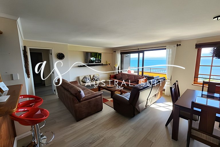 Apartment in large La Puntilla condominium