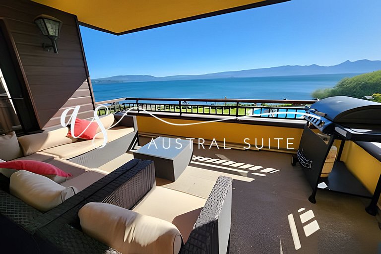 Apartment in large La Puntilla condominium