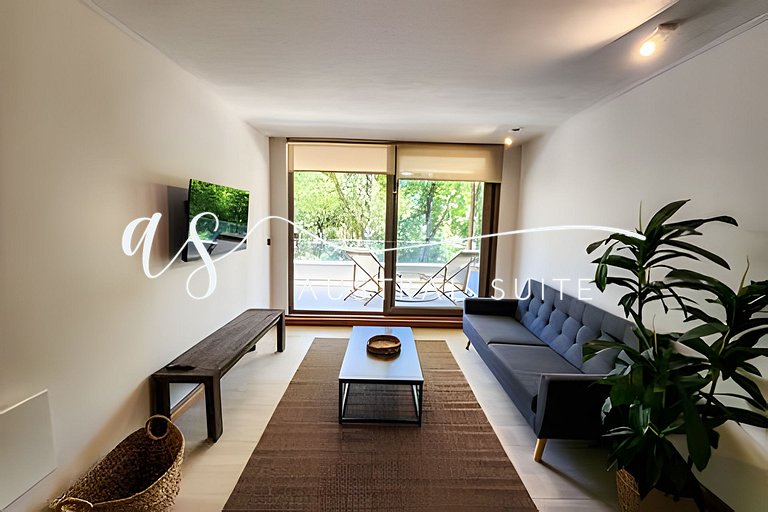 Gran departamento borde de Lago