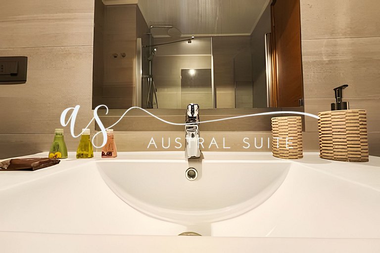 Grande apartamento na beira do lago