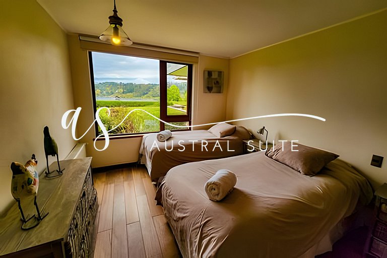 Lakefront apartment in La Puntilla