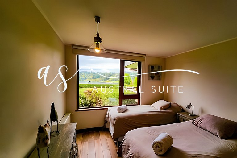 Lakefront apartment in La Puntilla