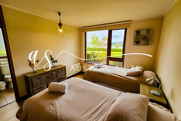 Lakefront apartment in La Puntilla