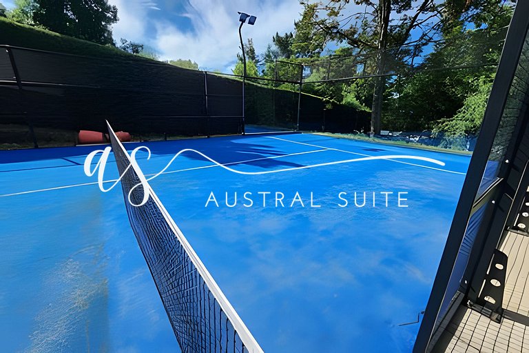 Espectacular casa à beira do lago