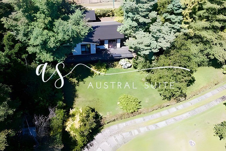 Espectacular casa à beira do lago