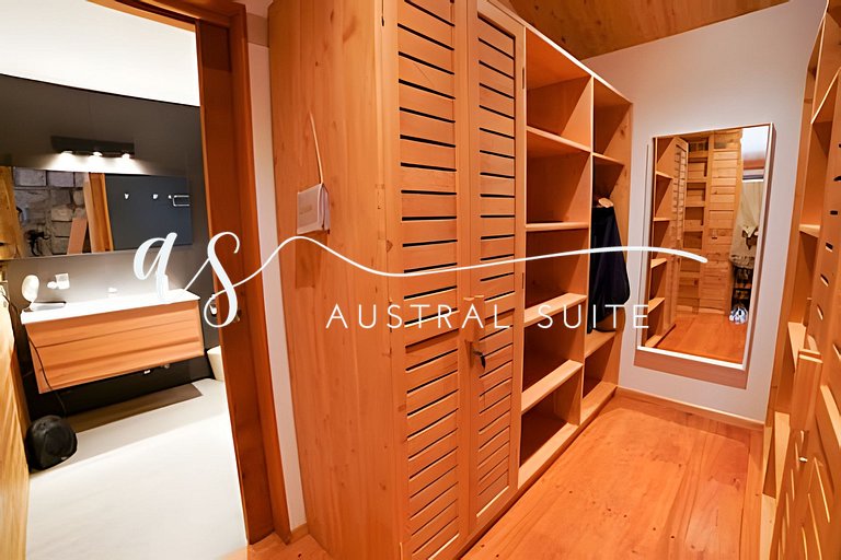 Cozy House with Beach and Lake