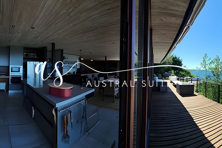 Casas à beira do lago, campo de padel