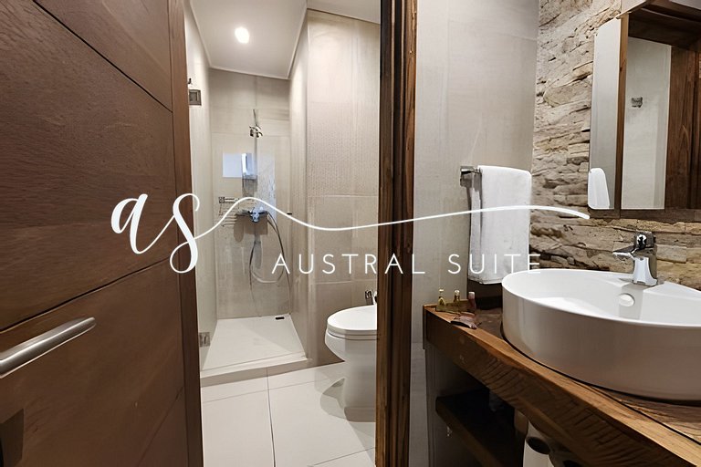 Lakeside houses, padel court