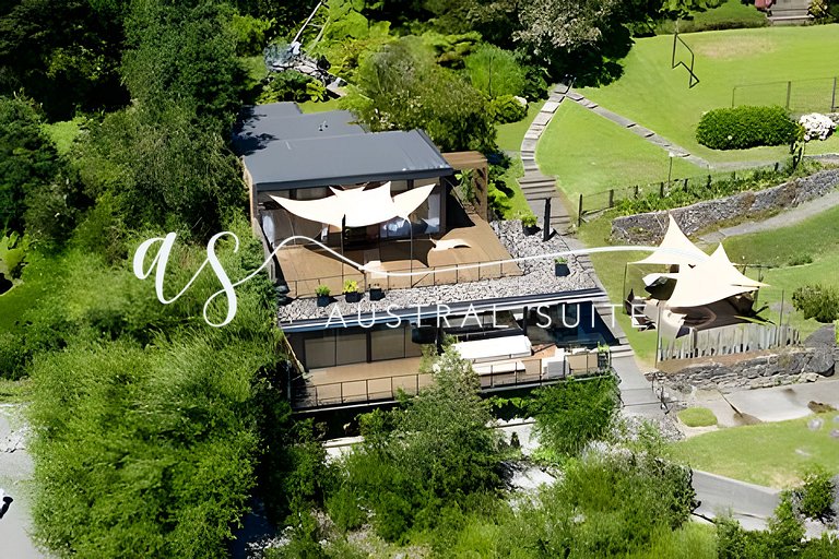 Lakeside houses, padel court