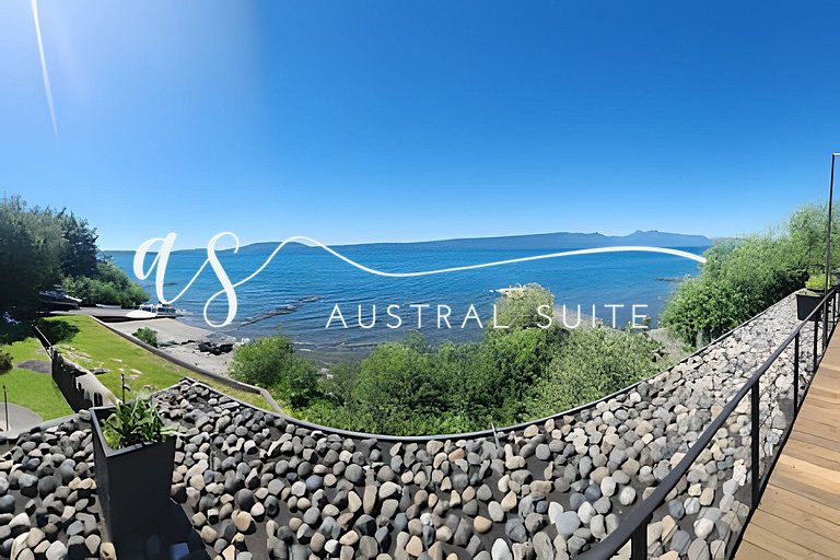 3 casas incríveis para 24 hóspedes à beira do lago