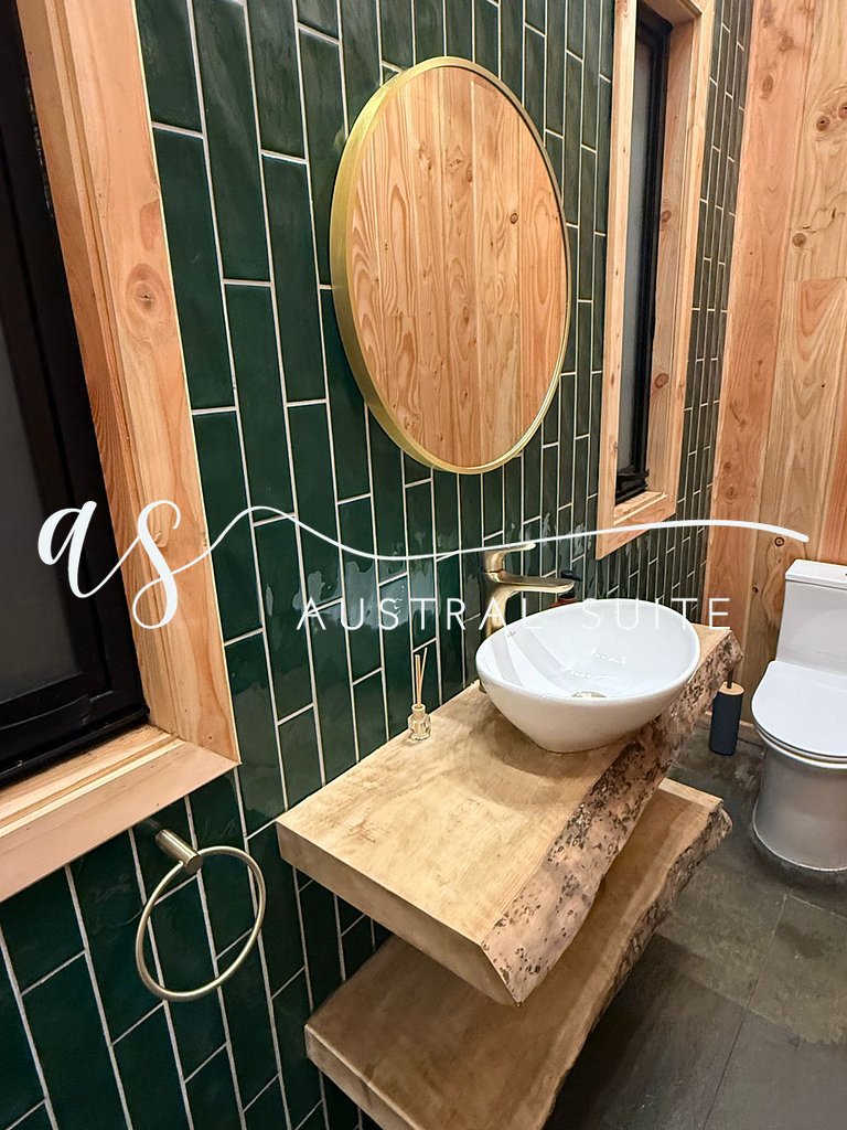 Large Family Home in La Puntilla