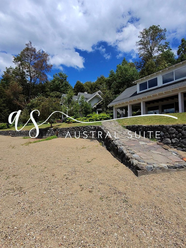 Parcela con 3 casas y 22 personas Lago Colico