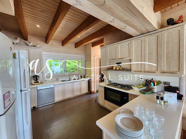 Parcela con 3 casas y 22 personas Lago Colico