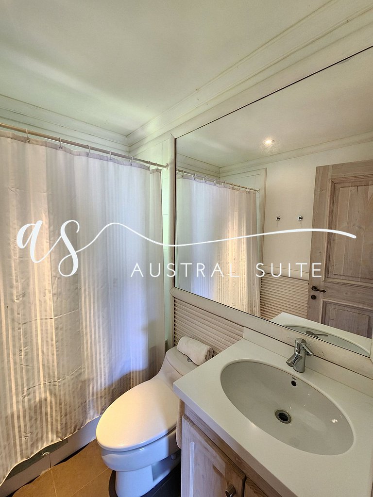 Parcela con 3 casas y 22 personas Lago Colico