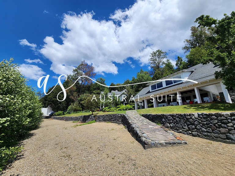 Parcela con 3 casas y 24 personas Lago Colico
