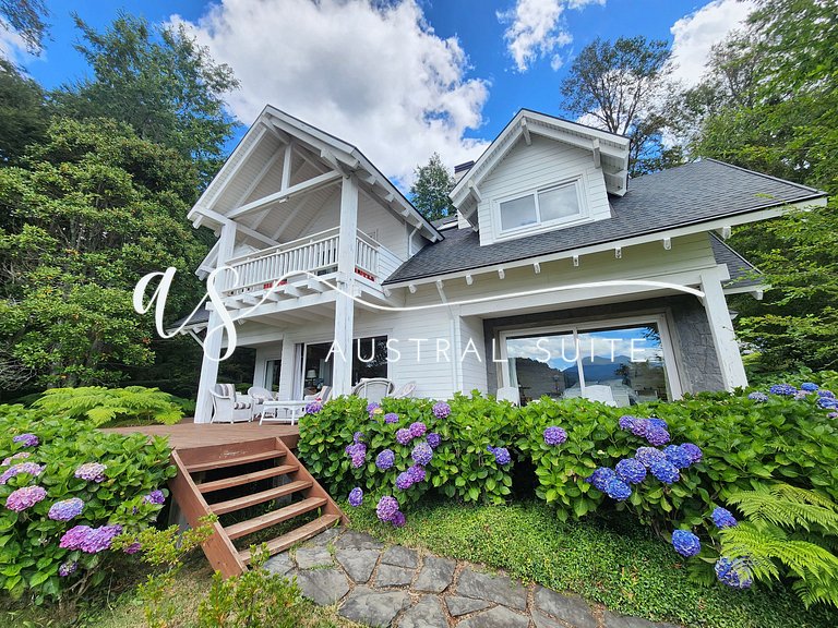 Parcela con 3 casas y 24 personas Lago Colico