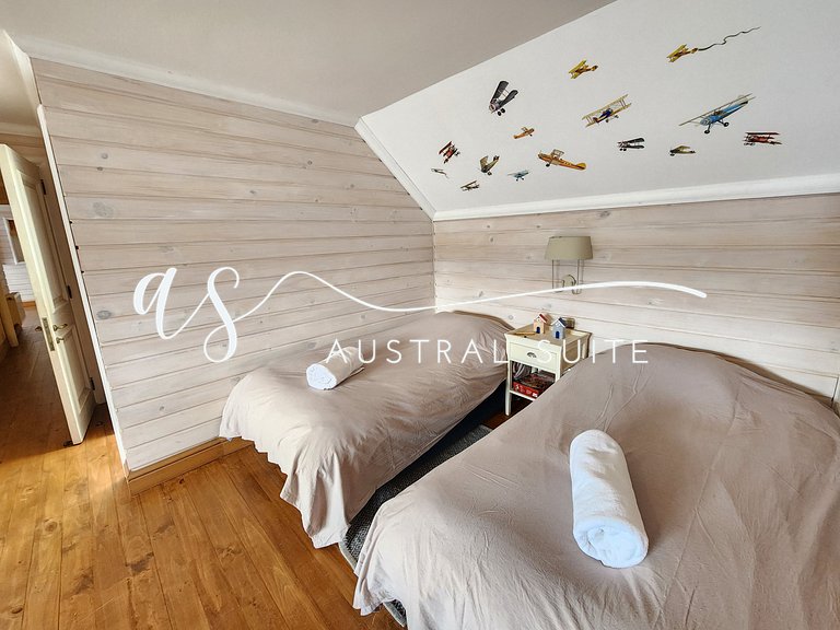 Parcela con 3 casas y 24 personas Lago Colico