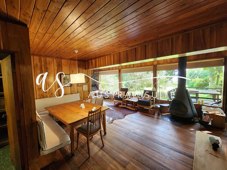 Casa acolhedora com praia e lago