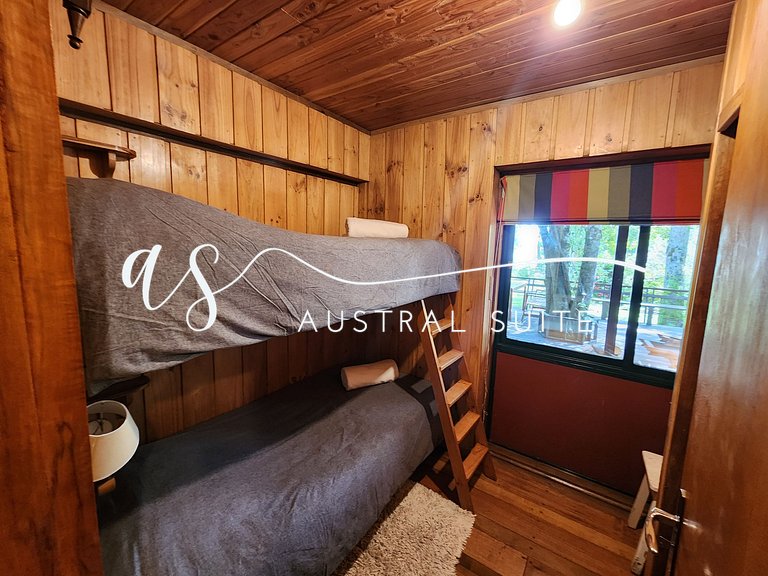 Cozy House with Beach and Lake